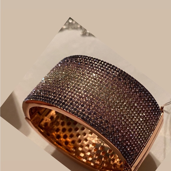 AKKAD brand cuff bracelet PAVÉ OMBRÉ lilacs to pinks crystals -rose-gold tone - Picture 3 of 15